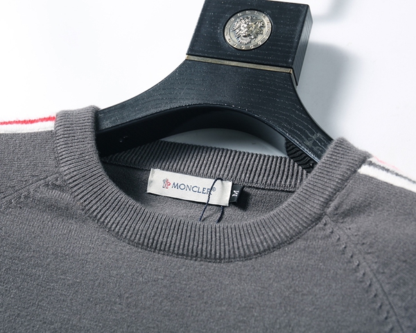 ブランドセーター着用イメージ